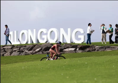 Wollongong T100 Triathlon  event banner