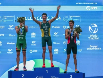 Wollongong T100 Triathlon  gallery image