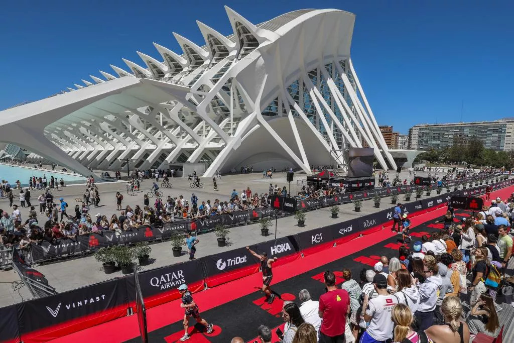 IRONMAN 70.3 Valencia gallery image