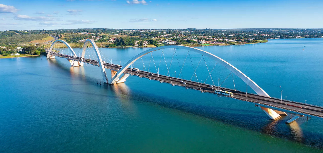 IRONMAN 70.3 Brasilia gallery image