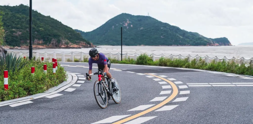 IRONMAN 70.3 Hengqin event banner