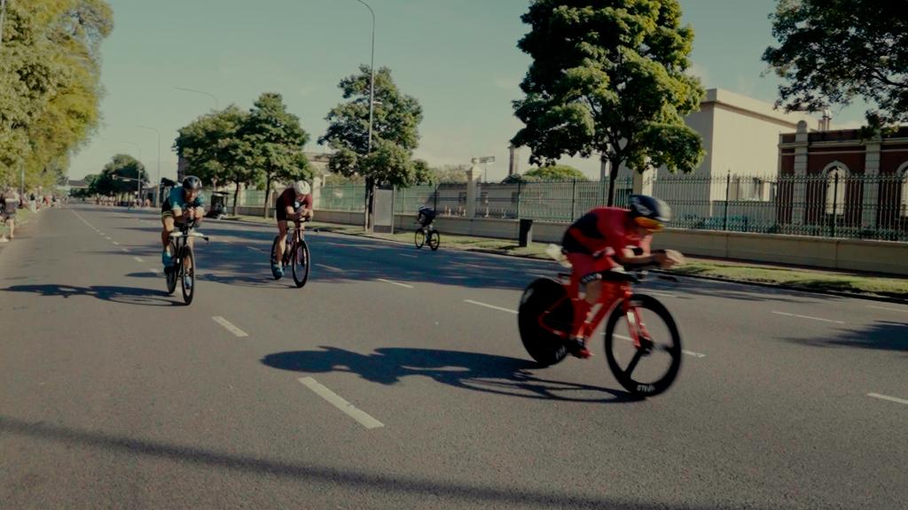 IRONMAN 70.3 Buenos Aires Palermo gallery image