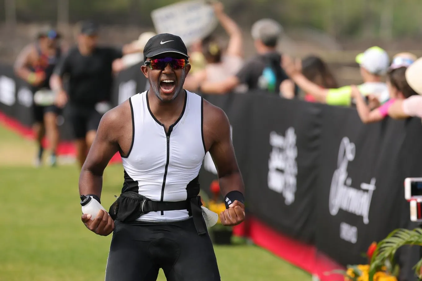 IRONMAN 70.3 Hawai'i gallery image