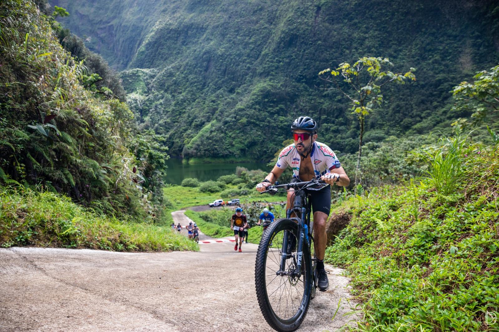 XTERRA TransTahitienne Run & Bike gallery image