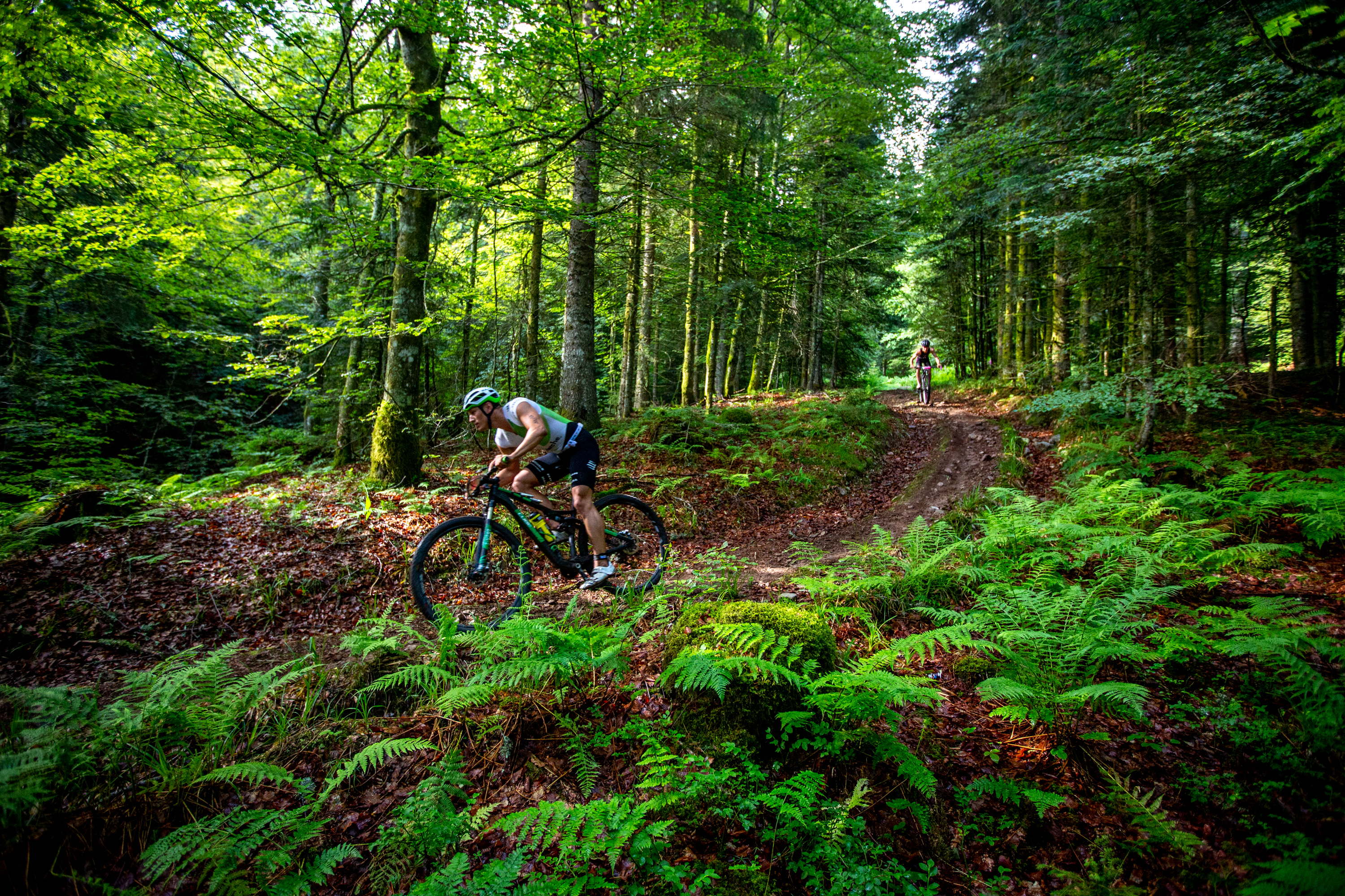 XTERRA France Triathlon event banner